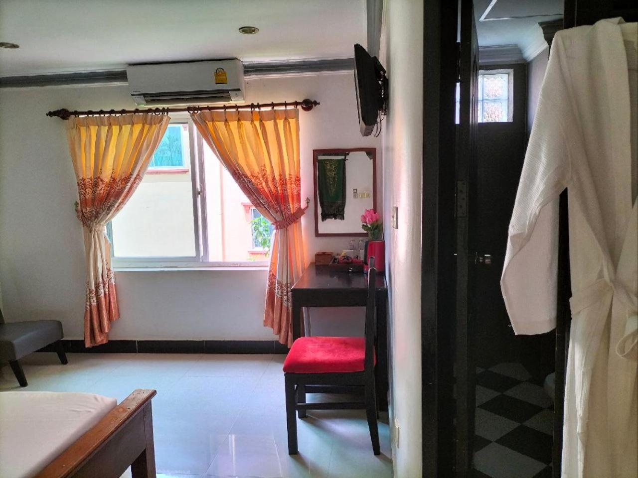Parent Heritage Angkor Villa Сием Реап Стая снимка